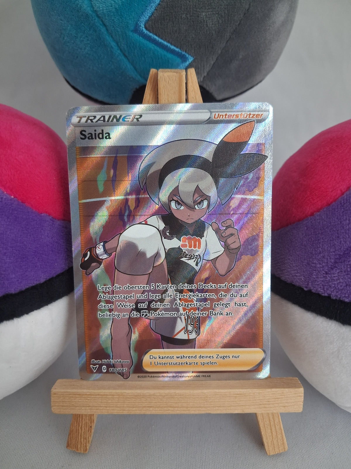 Saida - Farbenschock (DE) - 180/185 - Trainer Full Art - NM