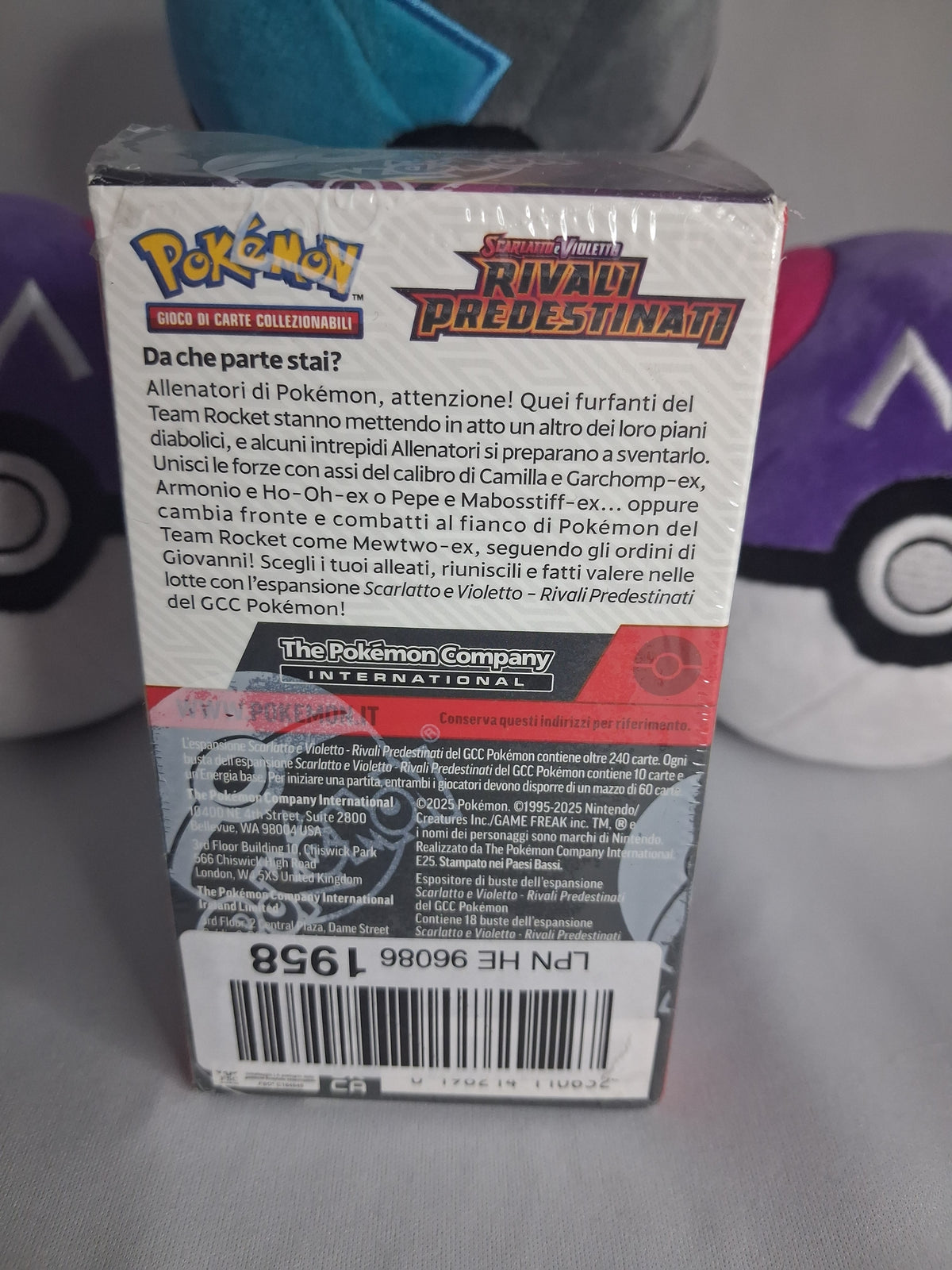 Ewige Rivalen Half Display 18 Booster / Rivali Predestinati (ITA) - 2025 - Sealed (beschädigt)