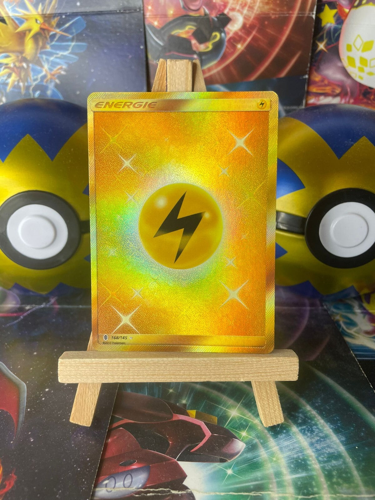 Pokémon Karte Elektro-Energie 168/145 Gold Stunde der Wächter DE PSA Good GD